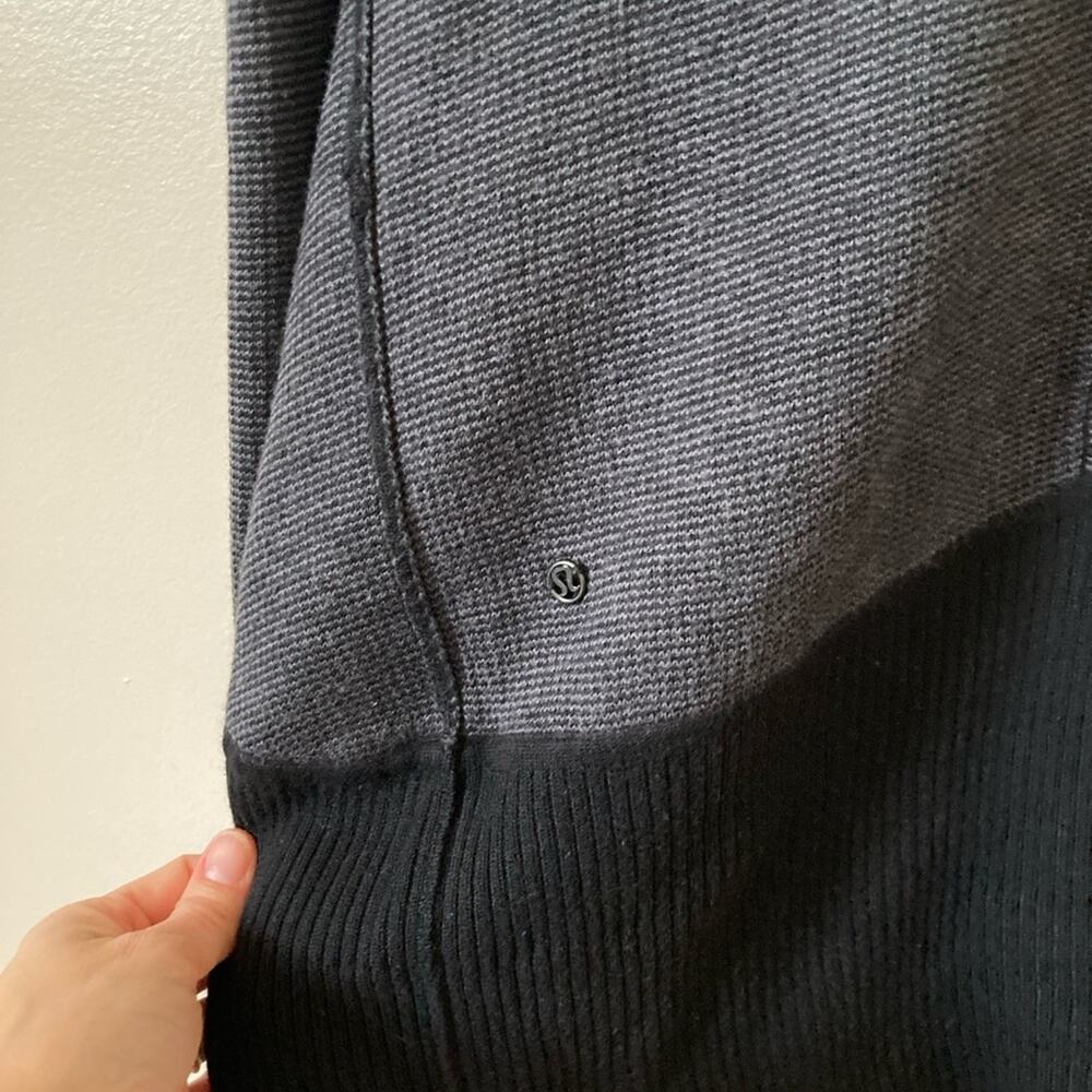 Lululemon Reversible Cardigan Wrap Black Size 6 - Picture 11 of 15